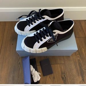 Authentic Prada Sneakers, 40